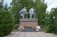 Памятник воинам, погибшим в Великой Отечественной войне 1941-1945 гг., с. Кемля, Ичалковский район, Республика Мордовия